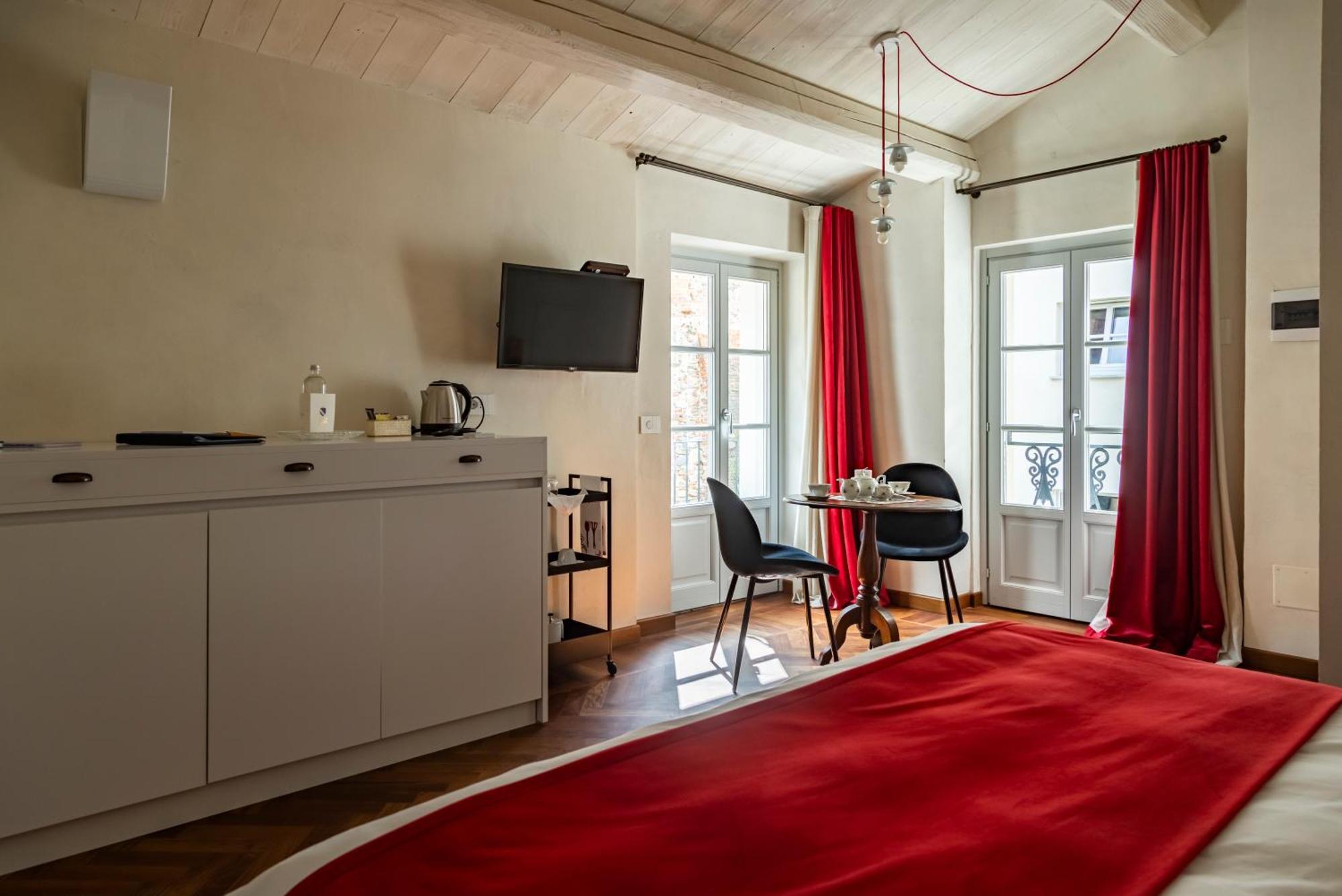 Palazzo Fauzone Relais Bed and Breakfast Mondovì Eksteriør billede